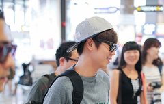 졸귀 남친룩 이현우 공항패션!!!