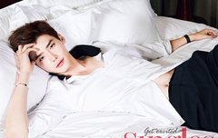 [섹시포텐 터진 이종석 노출]