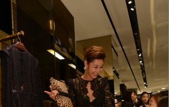 구찌 행사장에서 패셔니 스타 모녀 변정수와 정원이~
