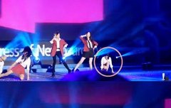 설리 또 태도 논란 ............;;