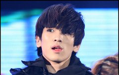 아 기범 흑발제발;;