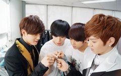 비투비 관심좀 주세요 ㅠㅠ