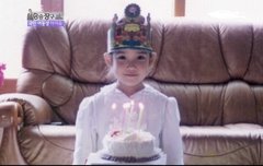 아이유 데뷔전 사진 모음