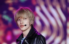 간만에  판에 왔는데 엔젤은 없고