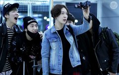 위너 오늘 일본 갔어요 아침에ㅋ