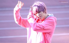 니엘이 염색하고 급 예뻐진듯