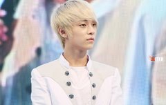 이엘조 너무 치명적이야....