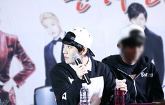 박경 짐좀 내려놔