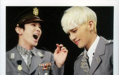 샤이니 폴라로이드사진2