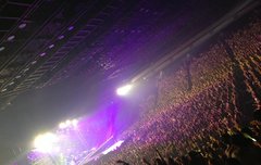 아 우리가 더 분발해요 