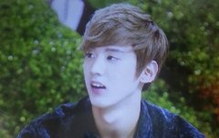 헐 입술이 짱짱이다