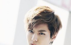 오늘은 크리스8444일~~