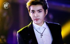 나 웅년데 크리스 와