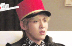 희수형사진 도배해두대..?