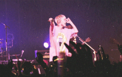 콘서트에서가 가장 행복해 보이는 이홍기