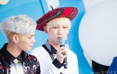 샤이니의 다양한 모자 스타일 모음