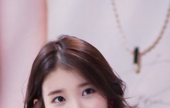 아이유실물본분?