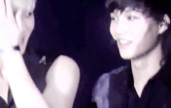 와타오 종인이한테;;