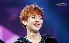  시우민 얼빠빠지면 하나도없어 