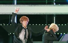 I Can Fly 루한.jpg