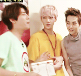 세훈이도낯많이가리는듯