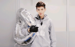 룰룰루룰ㄹ 크리스형아는 감탄만나와