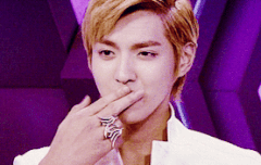 비서들 나 웅녀야!!!