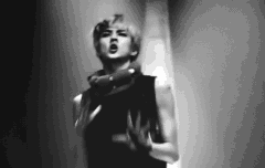 나는 충실한 노예일뿐!