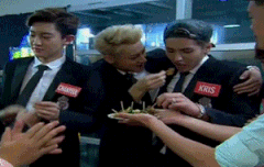 희수형의 잔망스러윰feat.황쯔타오,니니