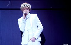 근데 왜이렇게 이쁜지