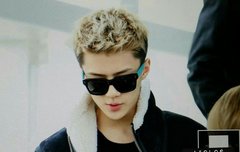 오늘도 여전히 멋진엑소