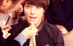 바로아래글 댓모음