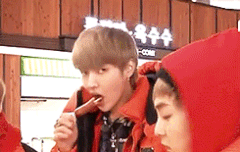 쇼타임재방해서 복습겸보고있는데