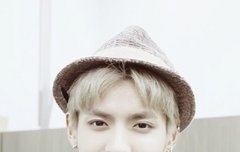 광규아저씨랑 커플모자인가..?