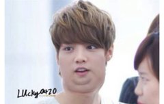 크리스 웨이보업데이트한거라는뎈ㅋㅋㅋㅋㅋ