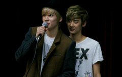 하늘위로 날아가는 꿈을 항상나는꾸곤했었어