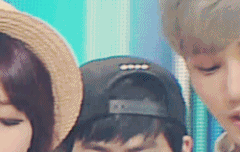 수홍대야 아직 여기 있어?