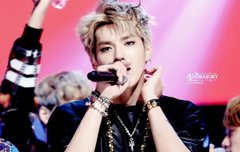 크리스 진짜 이기적인듯