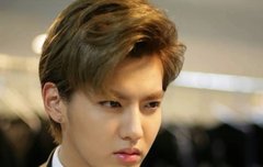 크리스 외모에 미를 친 나란 여자