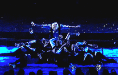 이제 완전체 톡도 생겼겠다