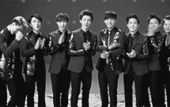 우리 넘 바쁘다...