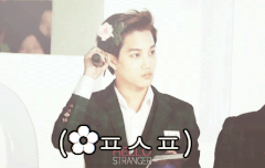 스탠딩에다 물뿌리면 화장 다지워짐잼 