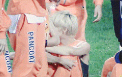 자려고하니까 잠안옴 