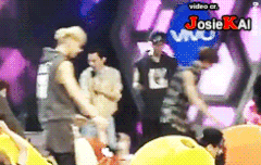 백현톡에서와써ㅋㅋㅋ우리큰소ㅠㅠㅠㅠㅠ