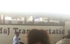 뚜이짜앙..옷이 왜이렇게 야해...?