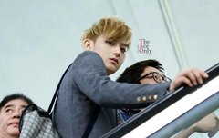 종대생이야!! 엠 막둥이 타오 생일을 축하해!!