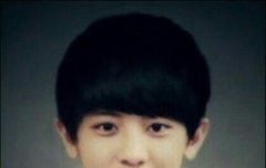 찬열이 흔한 증사 여기있어!