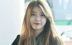 팬서비스 잘해주는 아이유.jpg