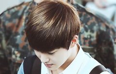 카이톡에서왔어 우리리더 생일축하해!