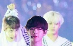 종인아 ㅋㅋㅋ경수형한테머하는거얔ㅋ